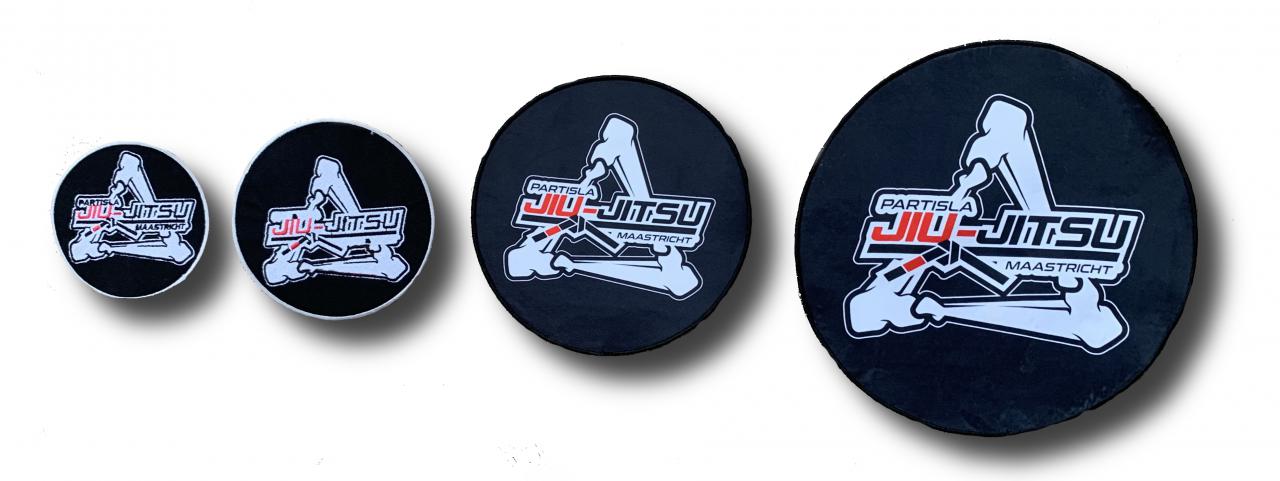 Partisla club patches in various sizes